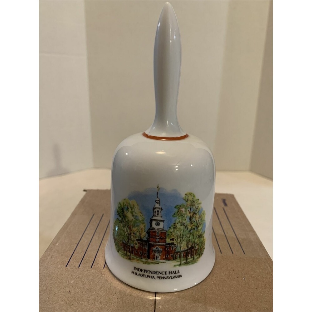 Danbury Mint July 4, 1776 / Independence Hall Bell American Bicentennial